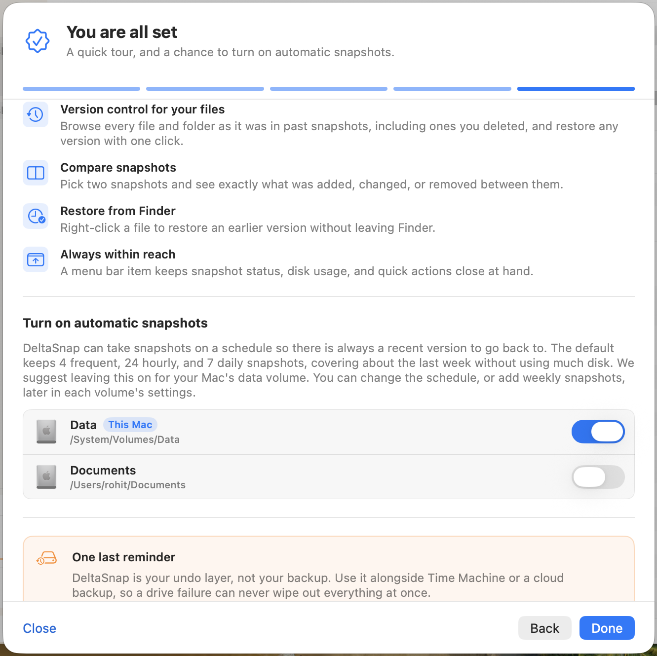 DeltaSnap final setup step summarising Version Control, compare, Finder restore, and the menu bar item, with per-volume switches for automatic snapshots.